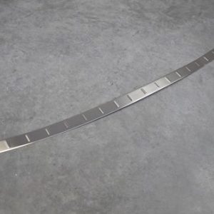 Rear Bumper Protector Plate (Acier Brossé) Pour Audi Q5 2016+