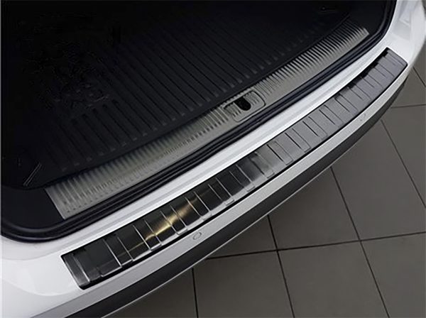 Rear Bumper Protector Plate (Graphite) Pour Audi A4 B9 2015+